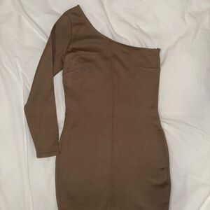 ARITZIA Babaton Colby Asymmetrical One-Shoulder Bodycon Dress (Size 6) Clay Mask